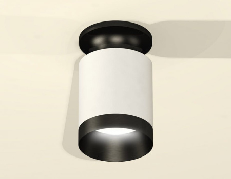 Накладной светильник Ambrella Light XS XS6301121