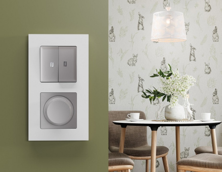 Рамка на 4 поста Ambrella Volt Qubi AF250124