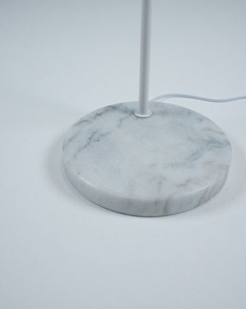 Торшер Moderli Omaha V11593-1F