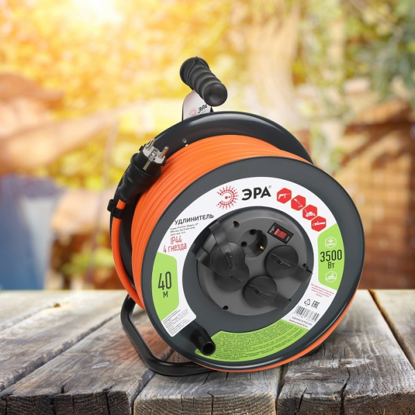 Удлинитель с выключателем Эра  RMx-4es-3x2.5-40m-IP44
