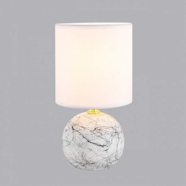 Настольная лампа декоративная Lumion VILANA 8166/1T