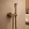 Гигиенический душ WasserKRAFT Rhein 9938BRG со смесителем, розовое золото матовый