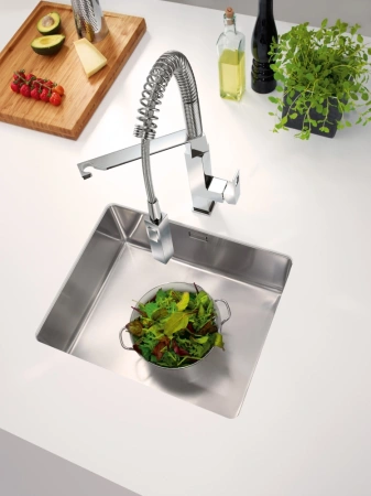 Смеситель для кухонной мойки Grohe Eurocube 31395DC0 суперсталь