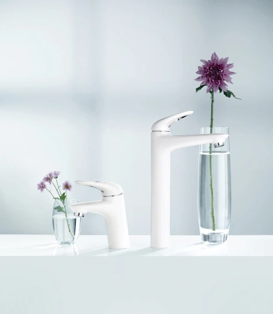 Смеситель для раковины Grohe Eurostyle new 23570LS3 белая луна