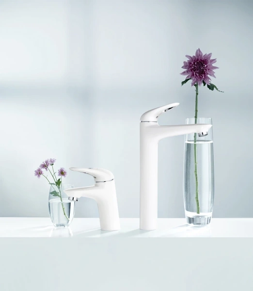 Смеситель для раковины Grohe Eurostyle new 23570LS3 белая луна