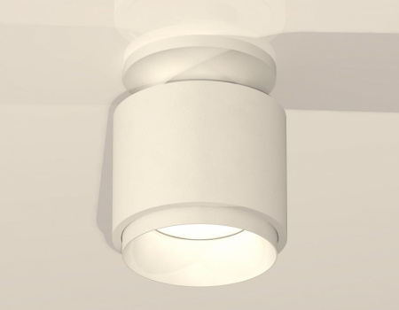 Накладной светильник Ambrella Light XS XS7510040