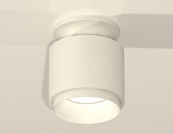 Накладной светильник Ambrella Light XS XS7510040