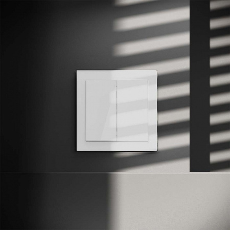 Переключатель перекрестный двухклавишный без рамки Voltum S70 VLS020501