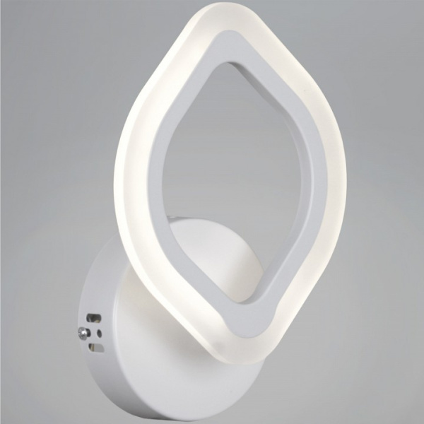 Бра Reluce 02301-1 02301-0.2-01 WH