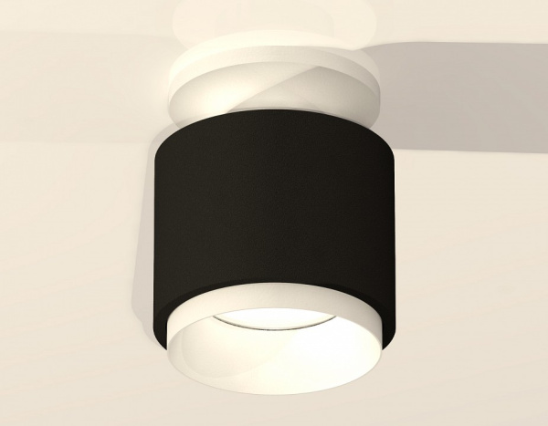 Накладной светильник Ambrella Light XS XS7511040