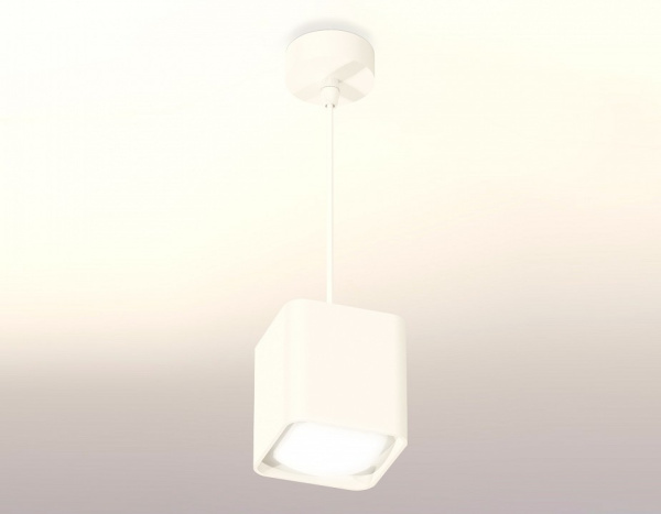 Подвесной светильник Ambrella Light XP XP7840002
