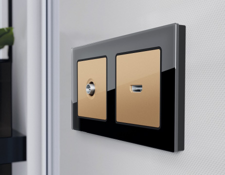 Накладка для ТВ-розетки Ambrella Volt Quant AP6130