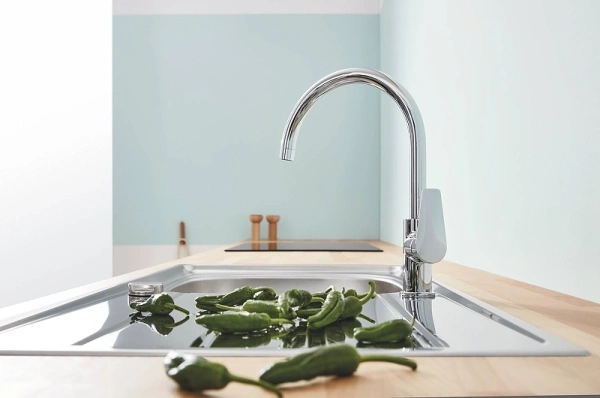 Смеситель для кухни Grohe BauEdge 31233001 хром