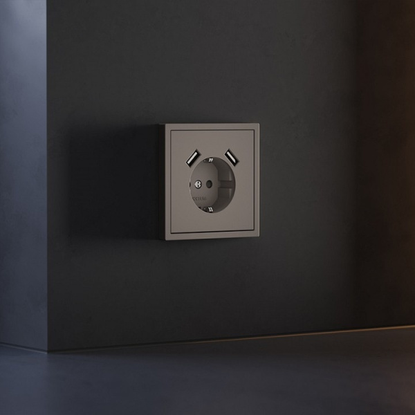 Накладка для розетки с заземлением и со шторками и 2хUSB type A Voltum S70 VLS000914