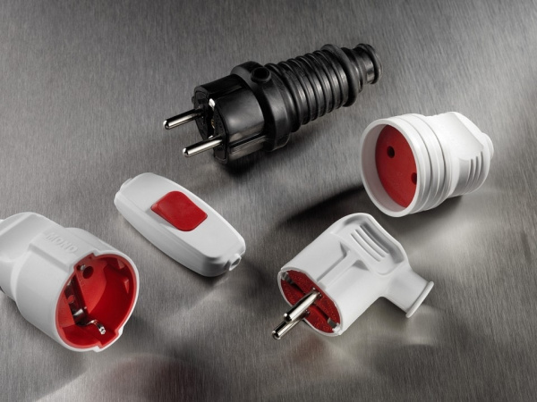 Сетевой провод с выключателем Mono Electric 170-010001-800