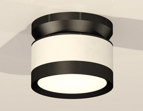 Накладной светильник Ambrella Light XS XS8101050