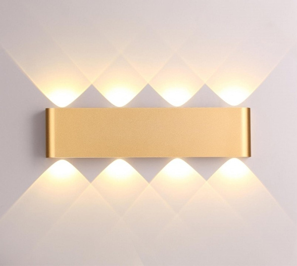 Накладной светильник Odeon Light Magnum 3893/8WL