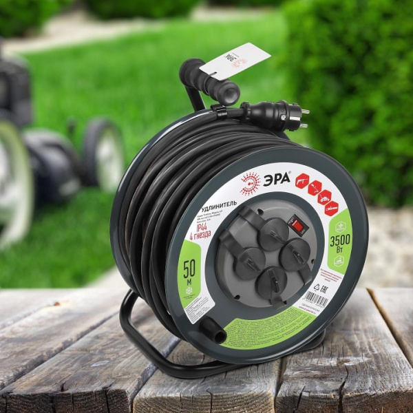 Удлинитель с выключателем Эра  RMx-4es-3x2.5-50m-IP44(KG)
