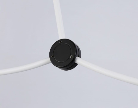 Люстра на штанге Ambrella Light TR TR2566
