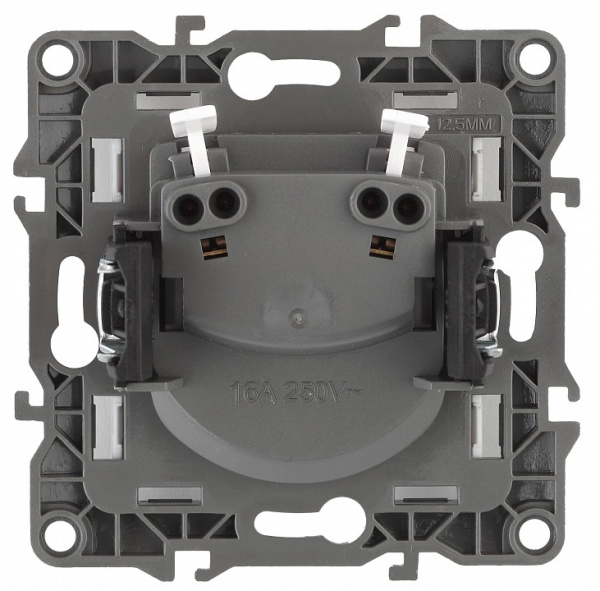 Розетка без заземления, без рамки Эра Эра 12 12-2105-14