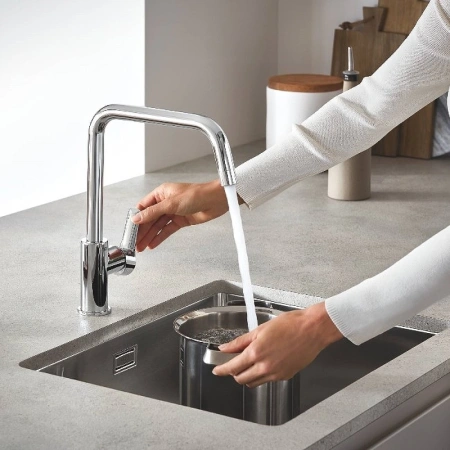 Смеситель для кухни Grohe Eurosmart 30567000 хром