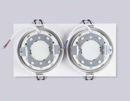 Встраиваемый светильник Ambrella Light TN TN51826