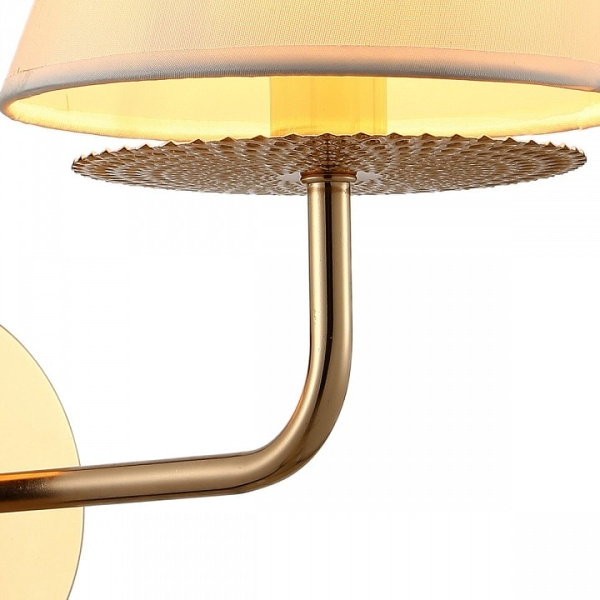 Бра ILLUMICO IL6197-1W-17 GD