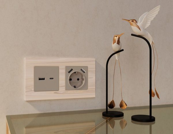 Накладка для розетки с заземлением и со шторками и 2хUSB type A Ambrella Volt ALFA AP3690