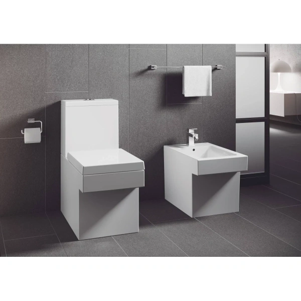 Чаша напольного безободкового унитаза Grohe Cube Ceramic 3948400H