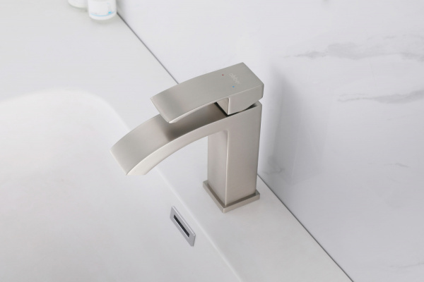 Смеситель для раковины Abber Wasserfall AF8610SP сатин