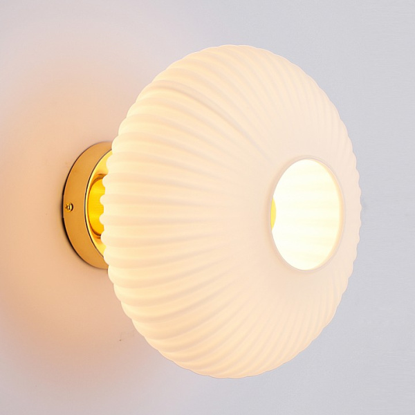 Накладной светильник Lussole  LSP-5050