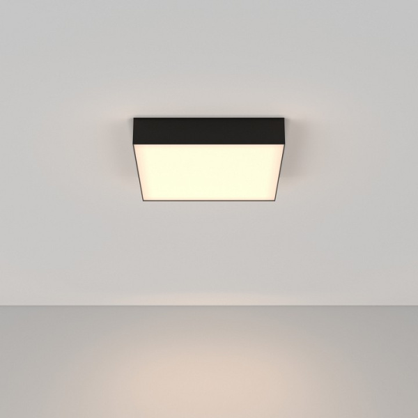 Накладной светильник Maytoni Technical Зон C032CL-36W3K-SQ-B