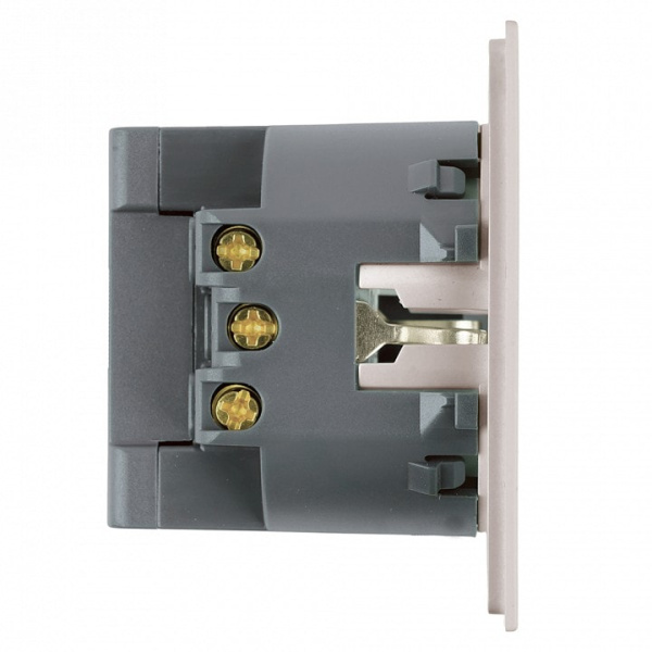 Розетка с заземлением и со шторкой и 2хUSB type A и C, без рамки Stekker Мия 50482