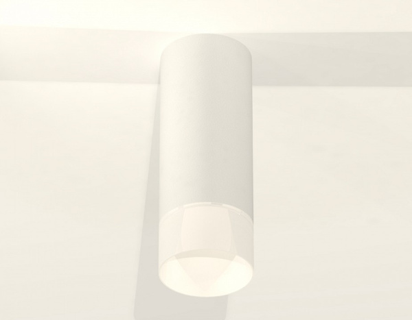 Накладной светильник Ambrella Light XS XS7442016