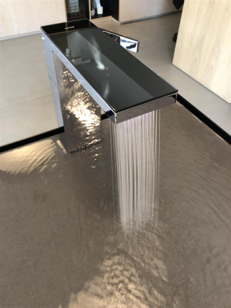 Смеситель для раковины Axor MyEdition 47020000 хром/зеркальное стекло