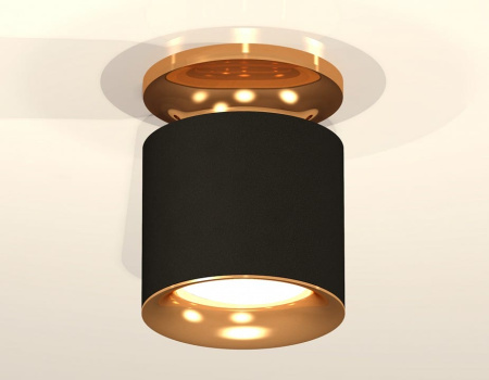 Накладной светильник Ambrella Light XS XS7402102