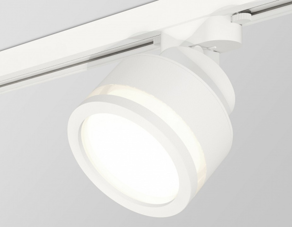 Светильник на штанге Ambrella Light XT XT8101022