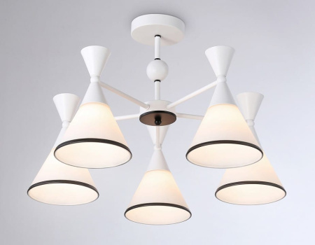 Люстра на штанге Ambrella Light TR TR3165