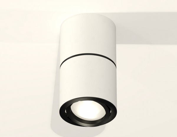 Накладной светильник Ambrella Light XS XS7401180
