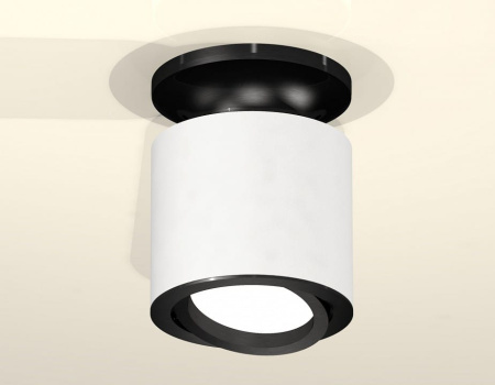 Накладной светильник Ambrella Light XS XS7401081
