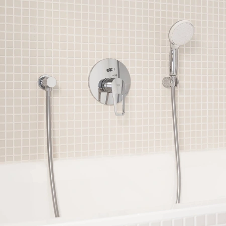 Смеситель для ванны с душем Grohe BauLoop 29081001, хром