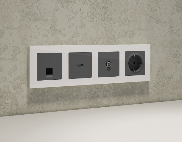 Розетка Ethernet RJ-45 и со шторками, без рамки Ambrella Volt ALFA MA662005