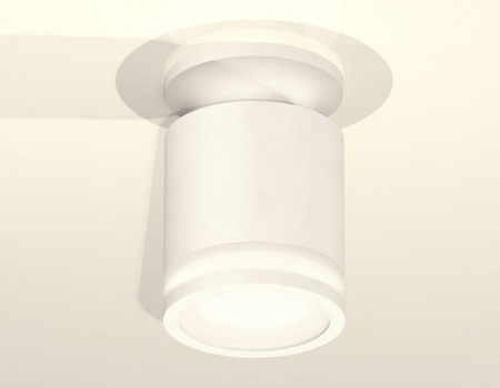 Накладной светильник Ambrella Light XS XS7401064
