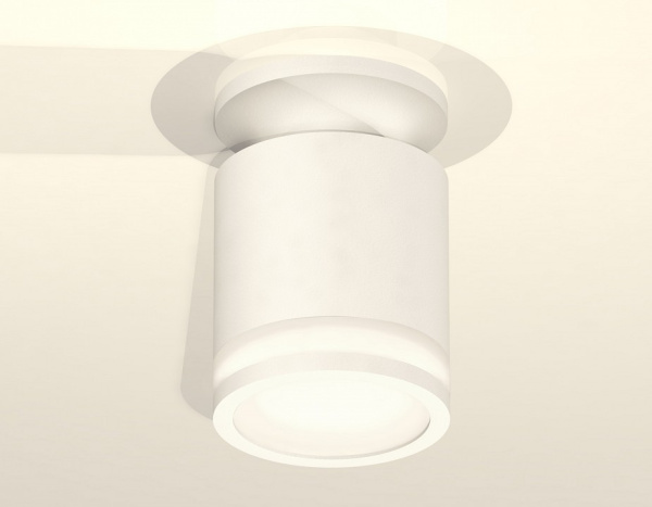 Накладной светильник Ambrella Light XS XS7401064