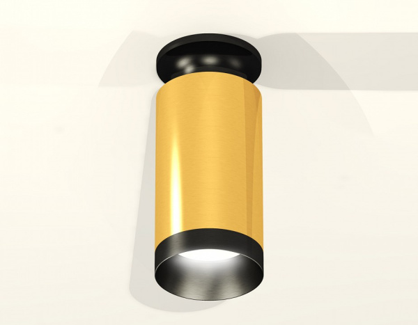 Накладной светильник Ambrella Light XS XS6327100