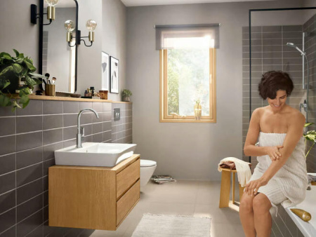 Смеситель для раковины hansgrohe Rebris E 72576000 хром