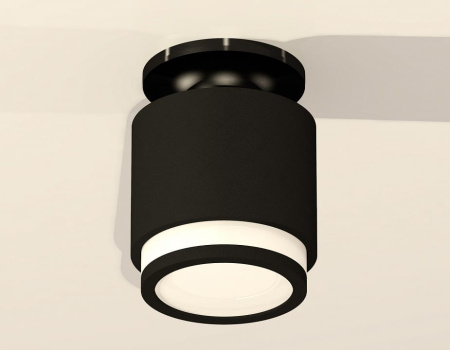 Накладной светильник Ambrella Light XS XS7511063