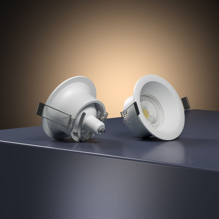 Встраиваемый светильник Elektrostandard Andi a070144