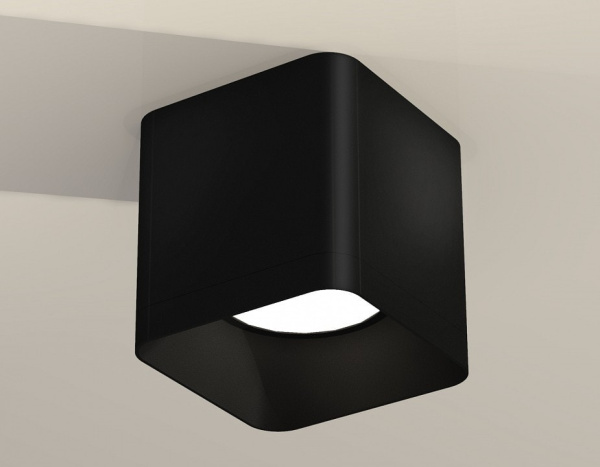 Накладной светильник Ambrella Light XS XS7806002
